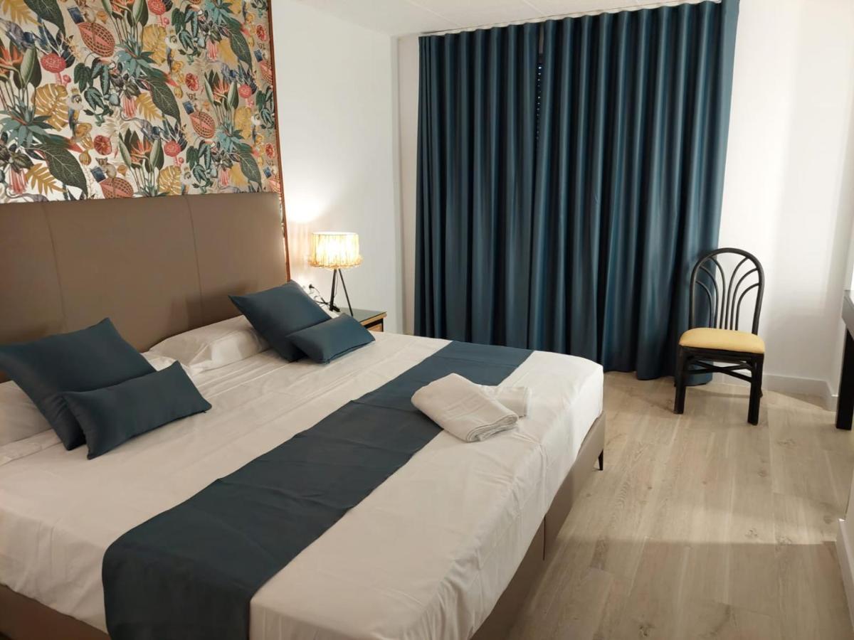Hostal Garden Rous Paiporta Luaran gambar