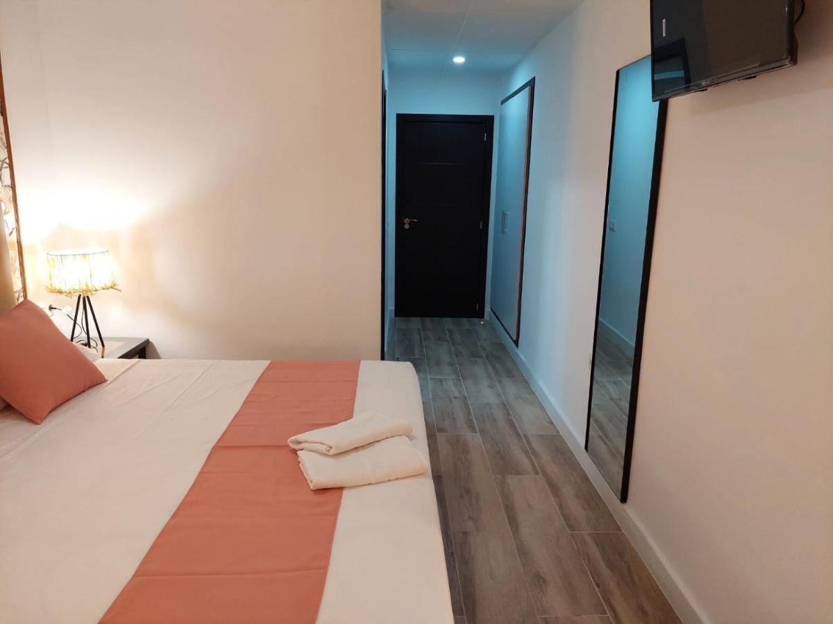 Hostal Garden Rous Paiporta Luaran gambar